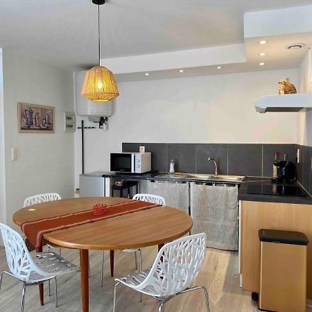Accueillant Petit T2 Coeur De Centre Ville Lézignan-Corbières Kültér fotó